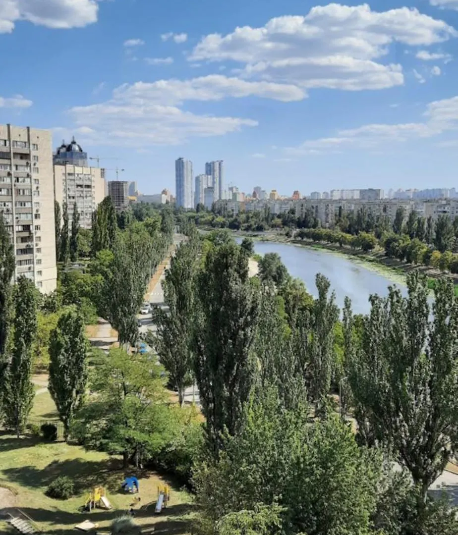 Квартири Біля Метро Лівобережна Та Дарниця キエフ アパート